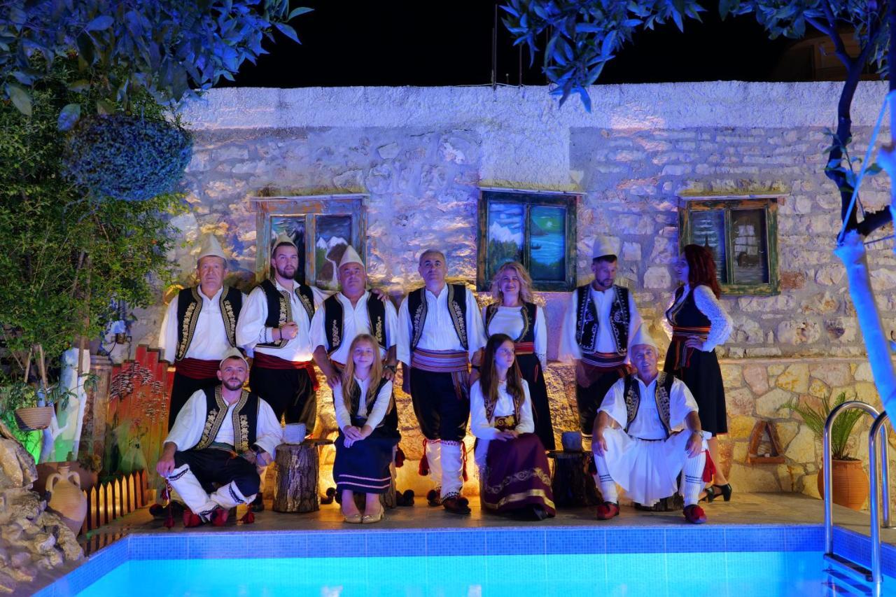 奥梅特住宿加早餐旅馆 Sarandë 外观 照片