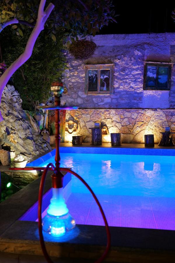奥梅特住宿加早餐旅馆 Sarandë 外观 照片