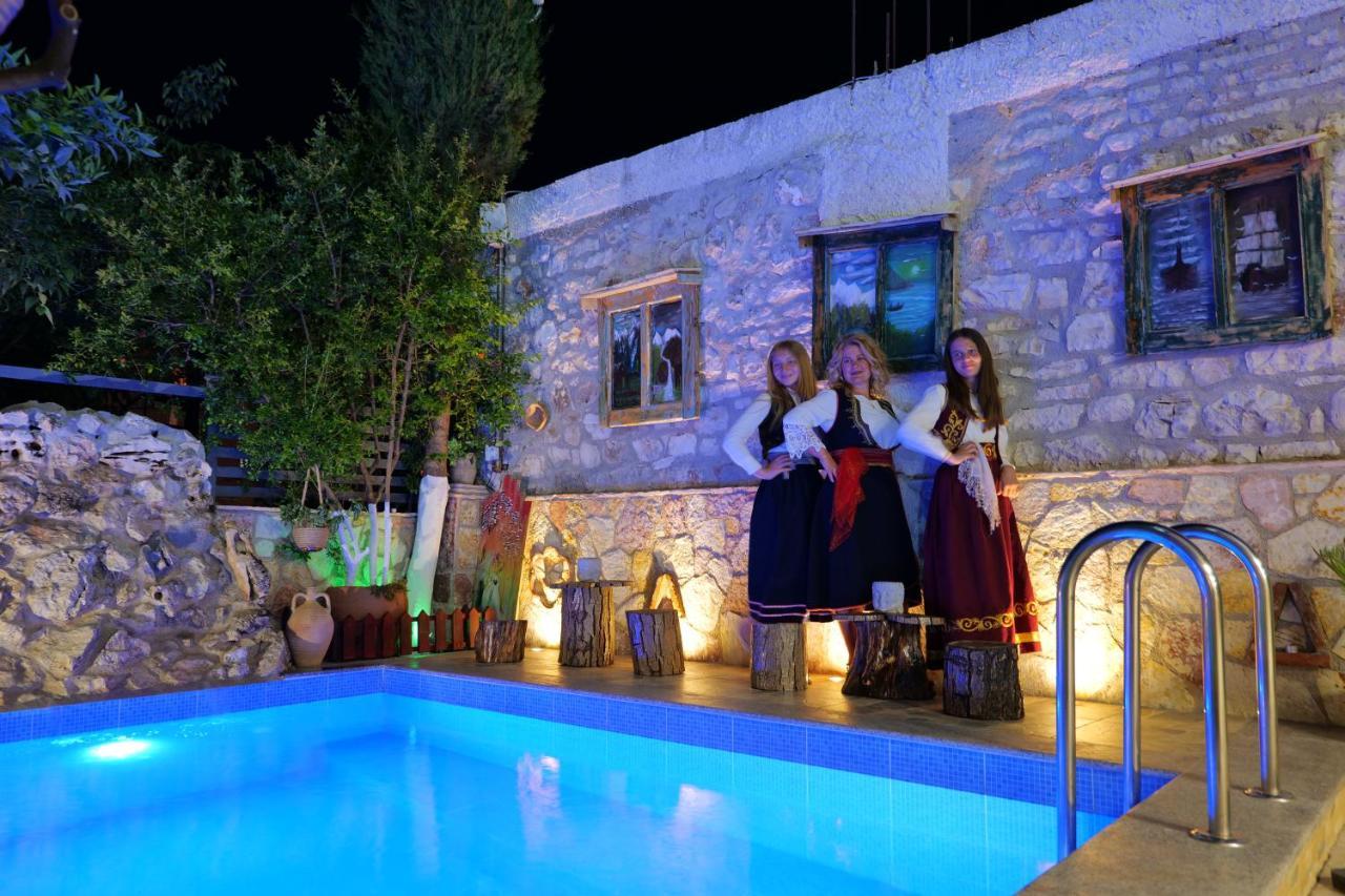 奥梅特住宿加早餐旅馆 Sarandë 外观 照片